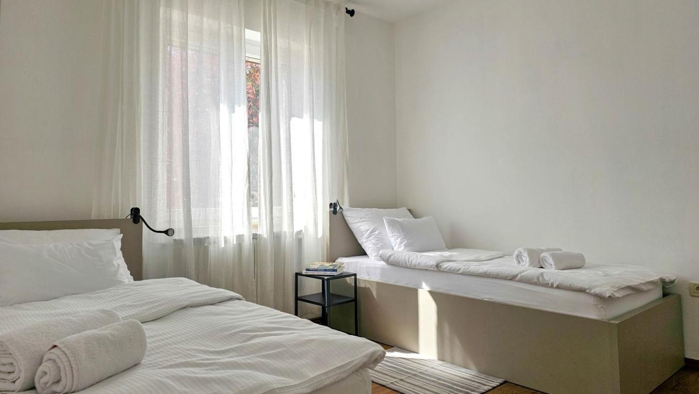 Casa Lutoma Villa Kmeti Eksteriør billede