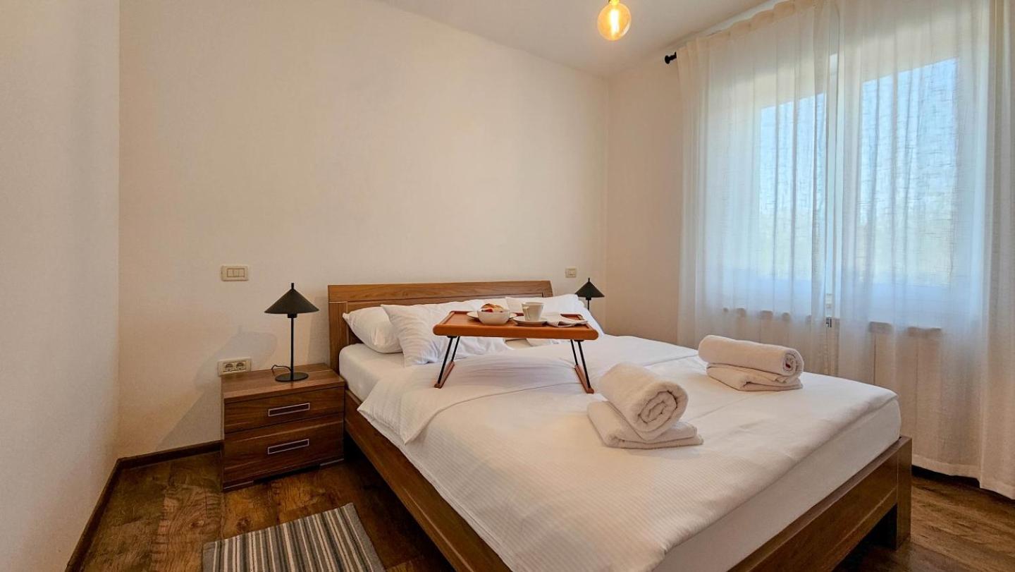 Casa Lutoma Villa Kmeti Eksteriør billede
